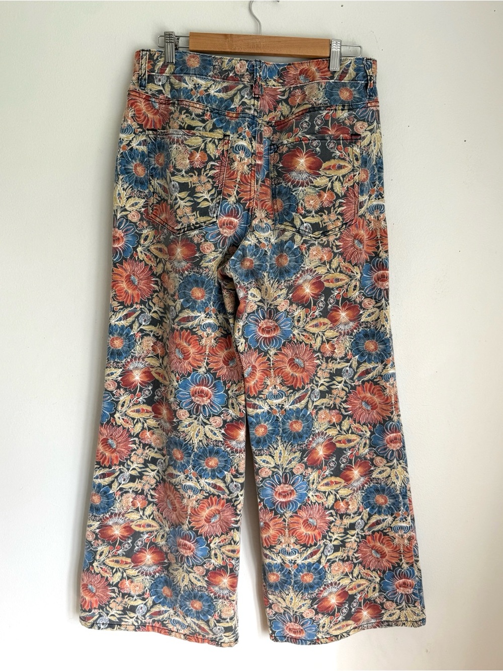 Free People We The Free Oversized Slouchy Printed Jeans in Flowers - Picture 5 of 6